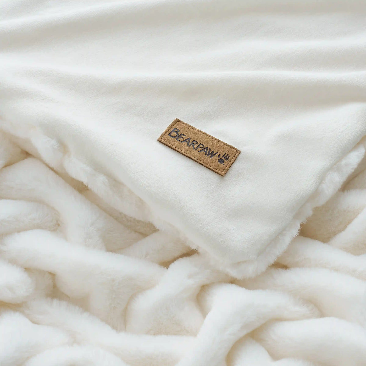 CLAIRE THROW IVORY